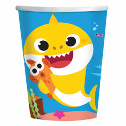 Baby SharkCute baby shark paper cups feature a smiling Baby Shark on a sea-blue background. 