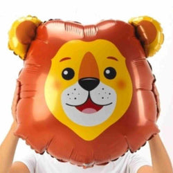 lion head balloon; cuddly design for a cute birthday decor